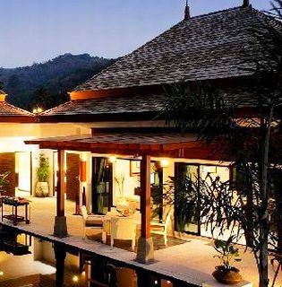Kami adalah kontraktor yang bergerak di bidang pengembangan villa & resort seluruh Indonesia